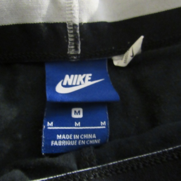 M Nike Capri/Leggings - Picture 7 of 8